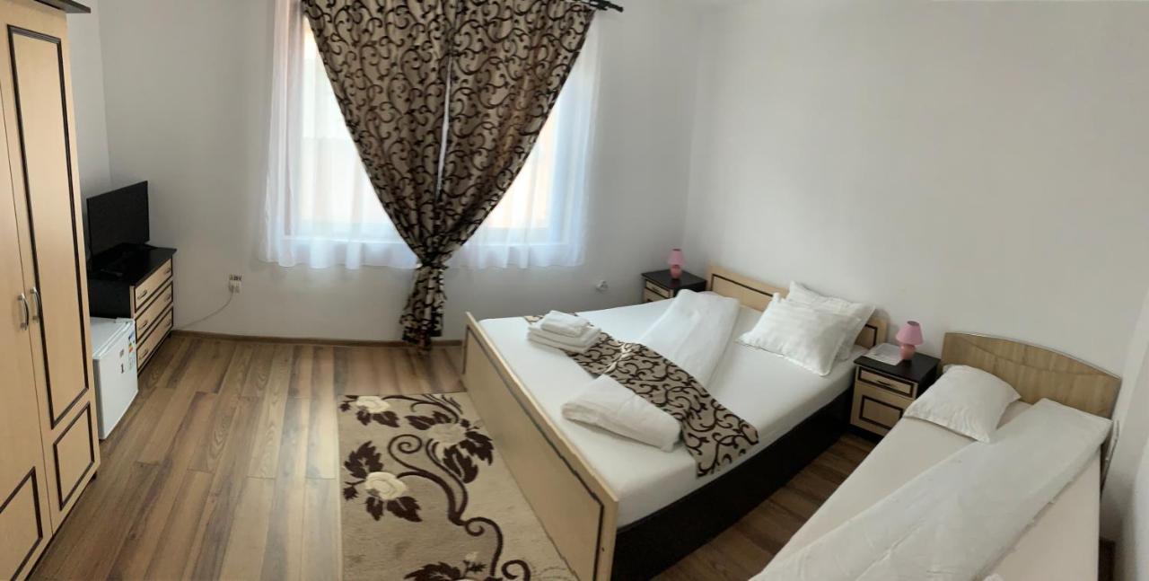 M Dey Hotel Felsővisó Kültér fotó