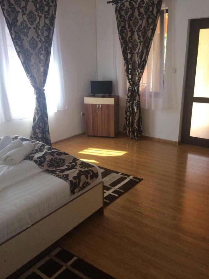 M Dey Hotel Felsővisó Kültér fotó
